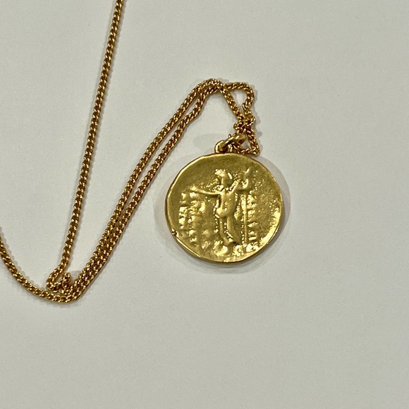 Like new Madewell Vintage Gold Ancient Coin Necklace - 18.5"-21.5" - Picture 4 of 4